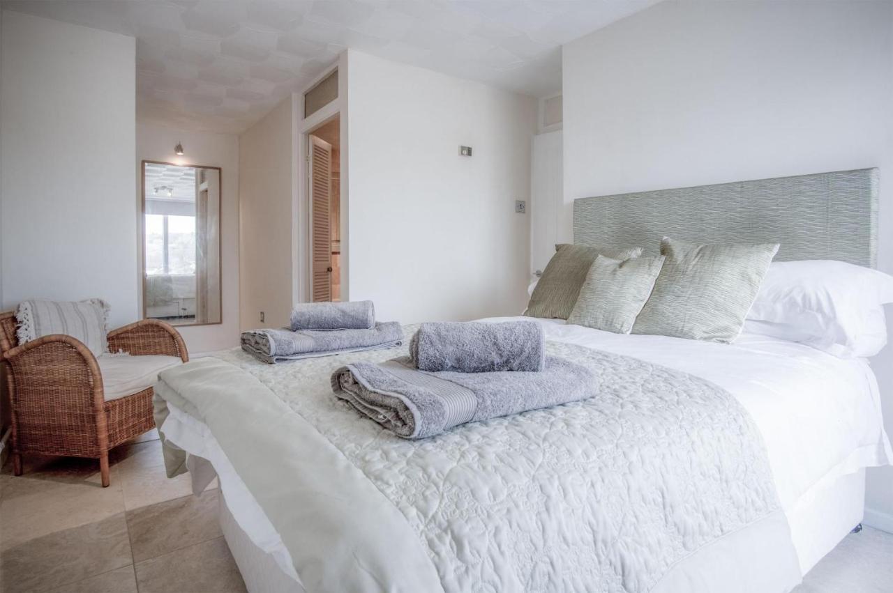 Captains Walk - 4 Bedroom Apartment - Saundersfoot Exterior photo