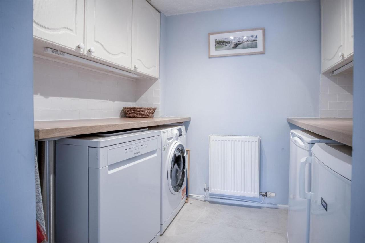 Captains Walk - 4 Bedroom Apartment - Saundersfoot Exterior photo